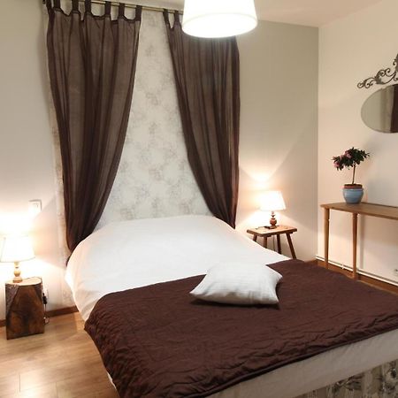 Le Domaine De Bellevue Bed & Breakfast Tanzac Dış mekan fotoğraf