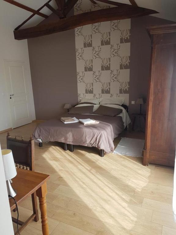 Le Domaine De Bellevue Bed & Breakfast Tanzac Dış mekan fotoğraf