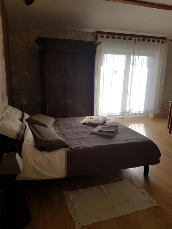 Le Domaine De Bellevue Bed & Breakfast Tanzac Dış mekan fotoğraf
