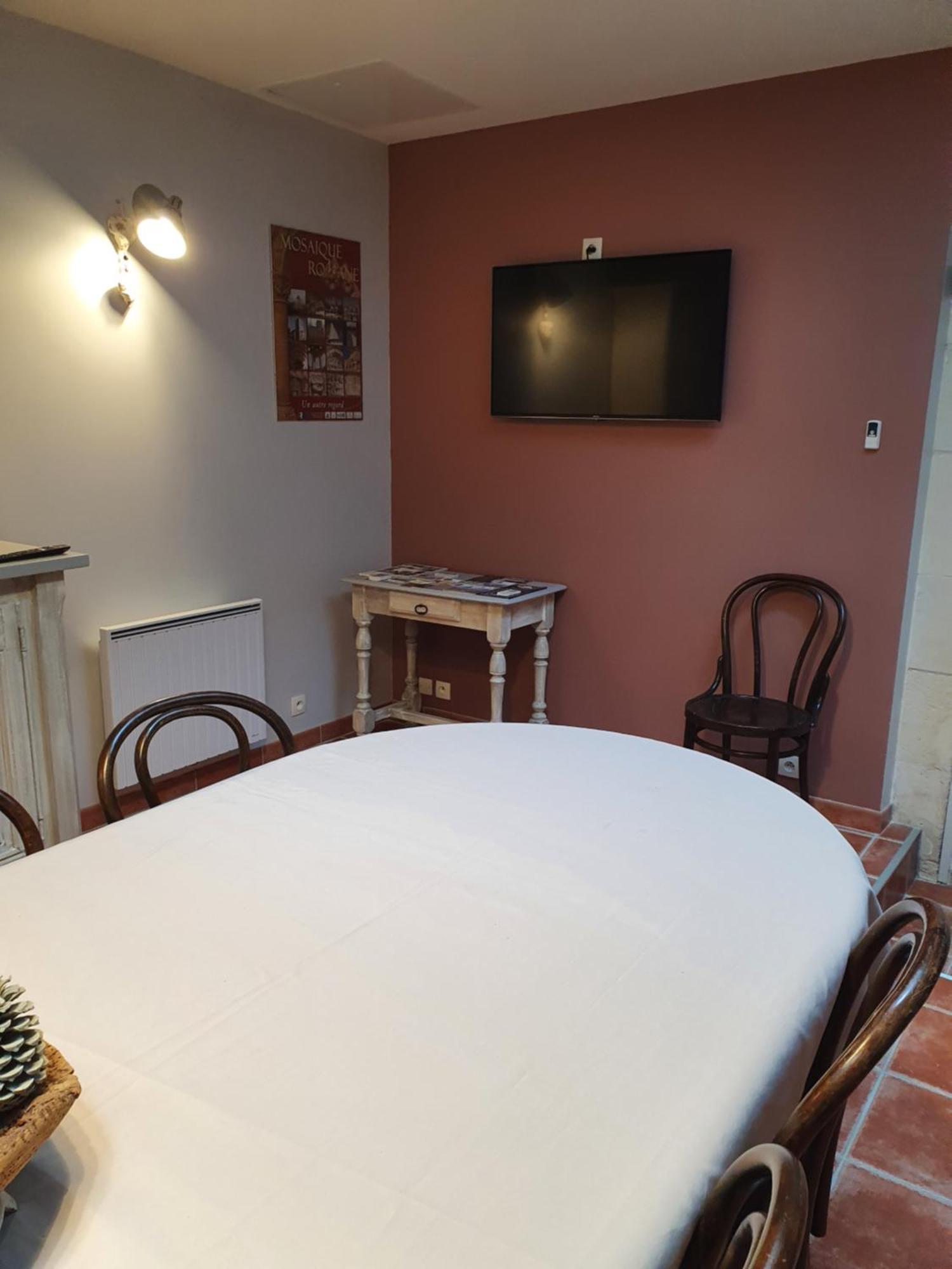 Le Domaine De Bellevue Bed & Breakfast Tanzac Dış mekan fotoğraf